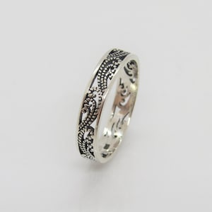 Vintage Sterling Silver Filigree Band Ring Size 7