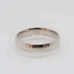 Vintage Sterling Silver Wedding Band Ring Size 7