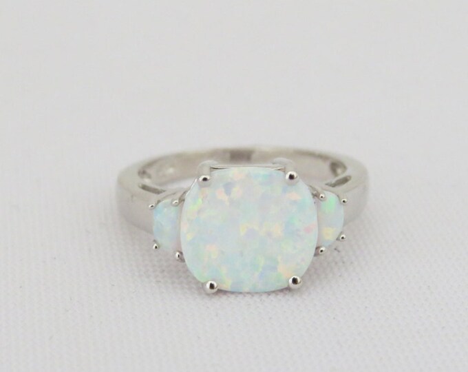Vintage Sterling Silver White Opal Three stone Ring Size 6