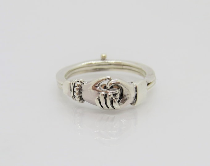 Vintage Sterling Siver Open Hand & Heart Ring Size 7