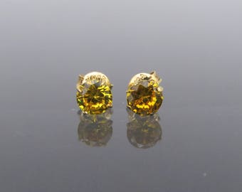Vintage 18K Solid Yellow Gold Round cut Citrine Stud Earrings