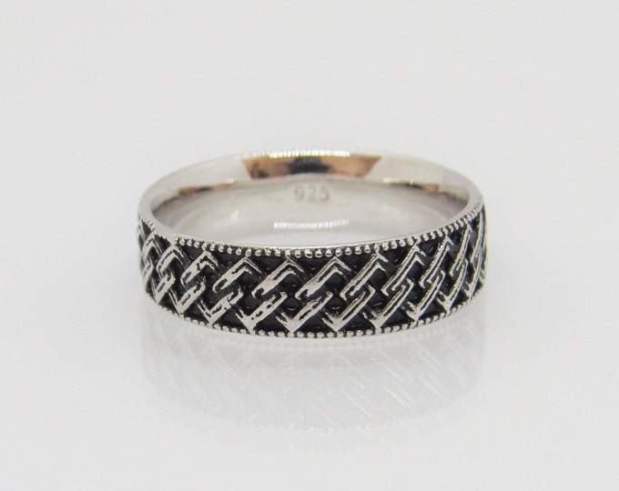 Vintage Sterling Silver Unisex Band Ring Size 9