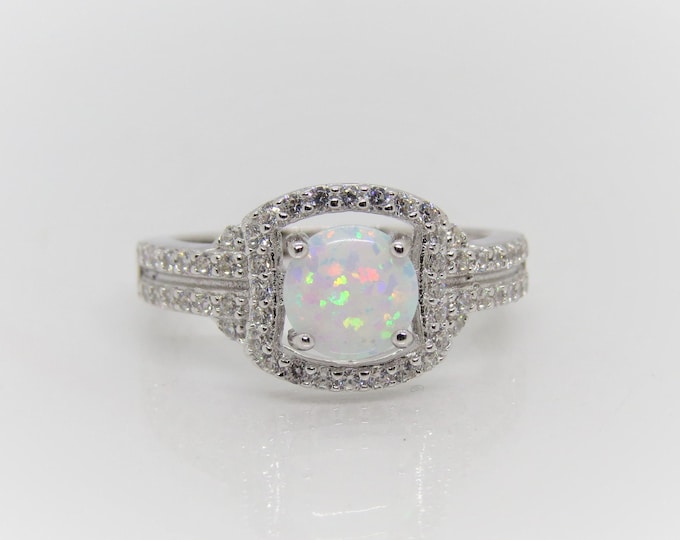 Vintage Sterling Silver Round cut Fire Opal & White Topaz Ring Size 8