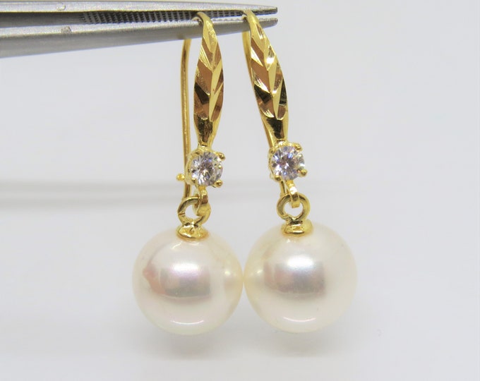 18K Solid Yellow Gold White Pearl & White Topaz Vintage Dangle Earrings 10MM