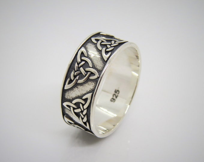 Vintage Celtic Sterling Silver Unisex Band Ring Size 9