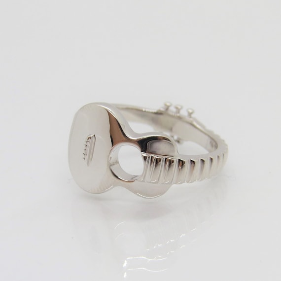 Vintage Sterling Silver Lovely Guitar Band Ring S… - image 1