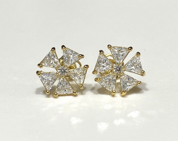 Vintage 14K Solid Yellow Gold White Sapphire Flower Earrings.