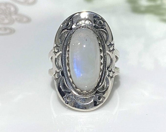 Vintage Sterling Silver Natural Moonstone Moon, Sun Ring Size 8
