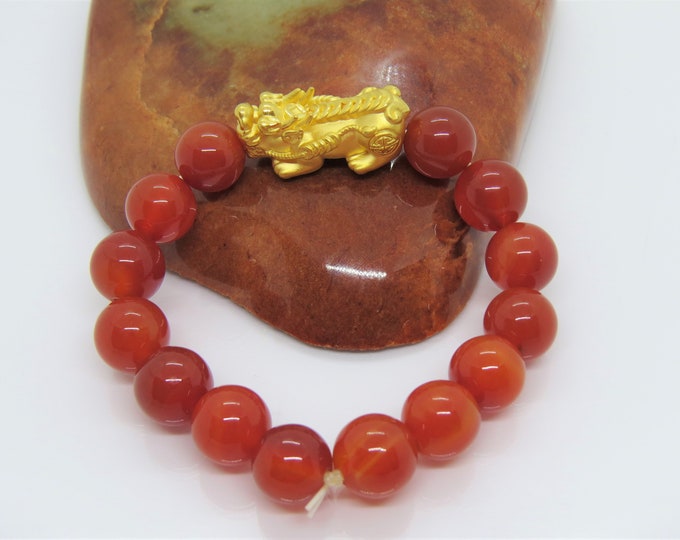Vintage 24K 9999 Yellow Gold 3D Pixiu with Carnelian Bead Bracelet