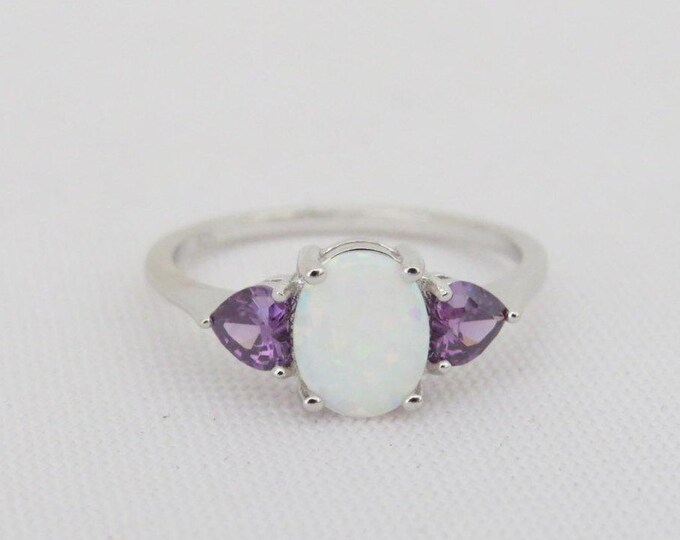 Vintage Sterling Silver White Opal & Amethyst Ring Size 7