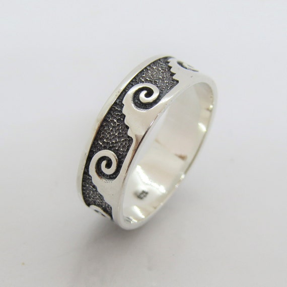 ヴィンテージ！Silver Chunky Bold Swirl Wave リング Chunky Wave Ring. Chunky Silver Ring, Freeform Ring, Wave