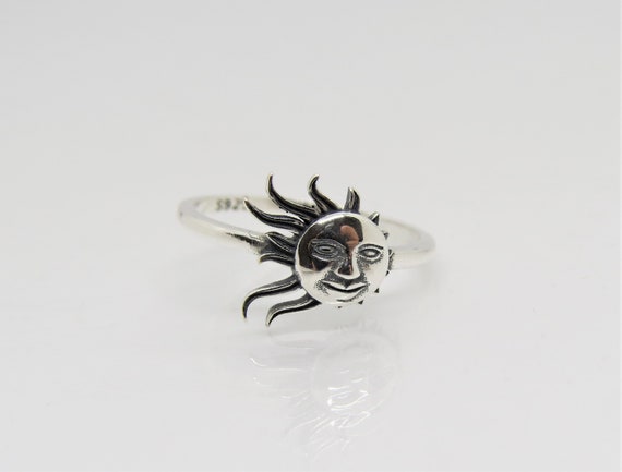 Vintage Sterling Silver Sun Ring Size 7 - image 5