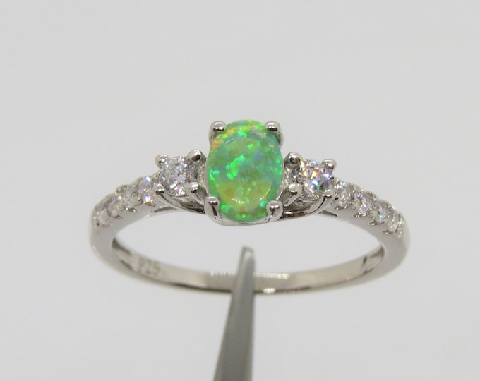 Sterling Silver Green Opal & White Topaz Ring Size 6