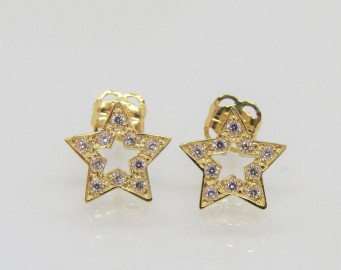 14K Solid Yellow Gold White Topaz Star Stud Earrings