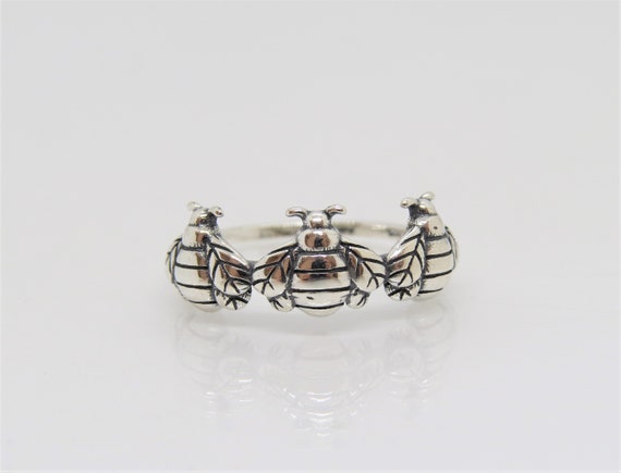 Vintage Sterling Silver Bees Ring Size 7 - image 1
