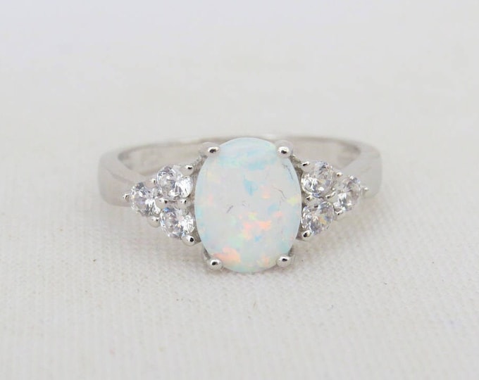 Vintage Sterling Silver White Opal & White Topaz Cocktail Ring Size 7