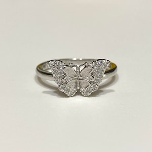 Vintage Sterling Silver White Topaz Butterfly Ring.