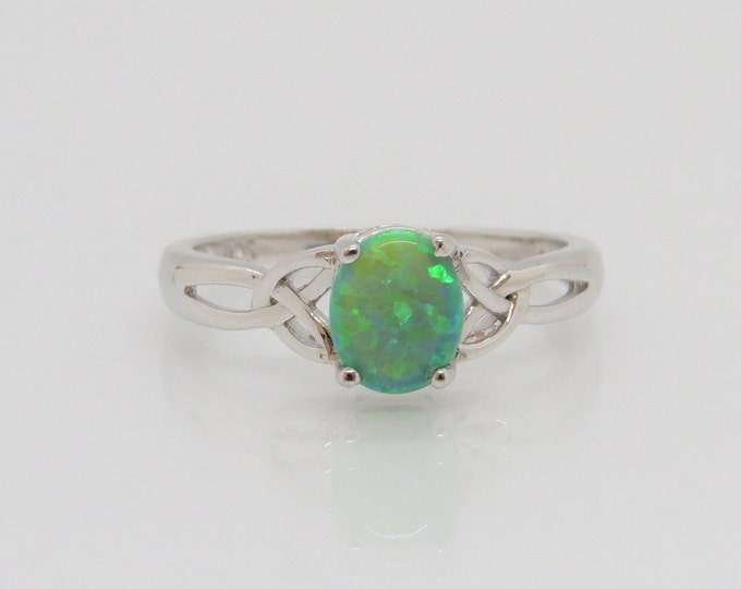 Sterling Silver Green Opal Celtic Ring Size 8