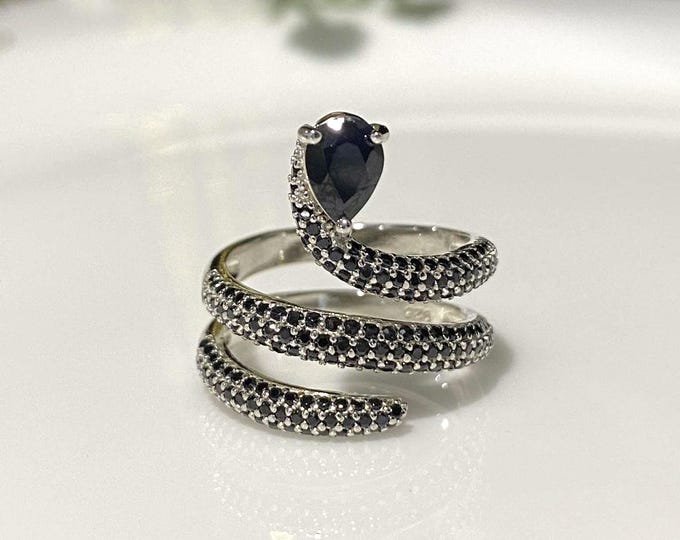 Vintage Sterling Silver Natural Black Sapphire Snake Ring Size 7