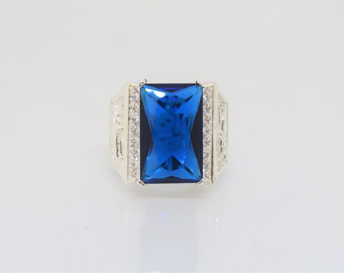 Vintage Sterling Silver Blue Sapphire & White Topaz Ring Size 8