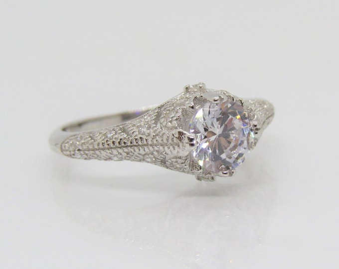 Vintage Sterling Silver White Topaz Filigree Solitaire Ring Size 10