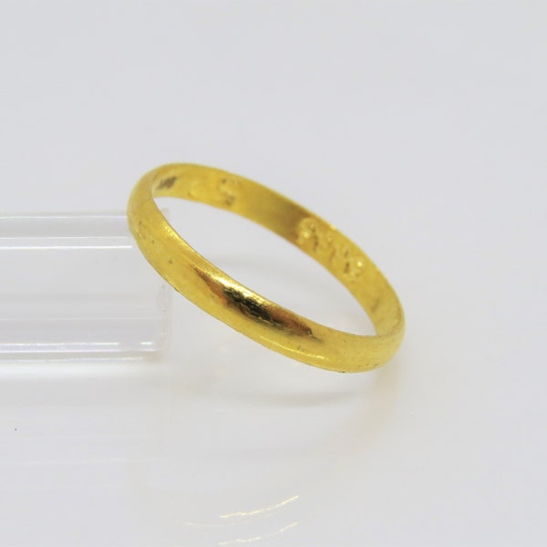 24K Solid Gold Wedding Band Ring.
