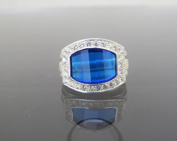 Vintage Sterling Silver Blue Topaz & White Topaz  Ring Size 7.5