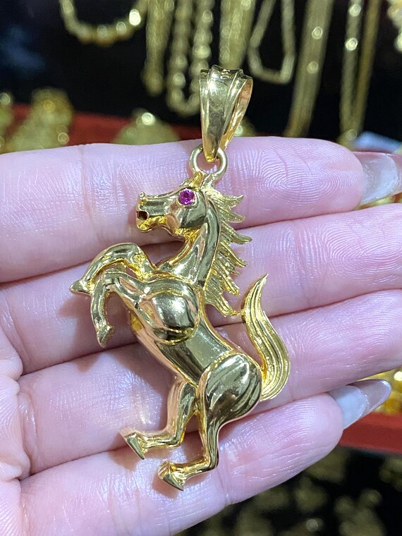 Vintage 15K 610 Solid Yellow Gold Ruby Horse Pend… - image 3
