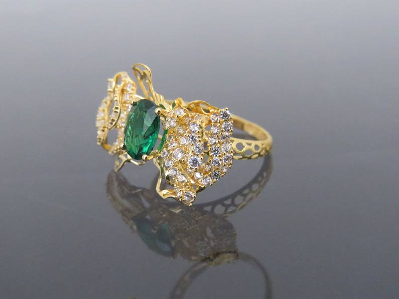 Vintage 18K Solid Yellow Gold 1.89ct Emerald /& White Topaz Bow Ring Size 6.75