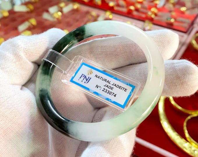 Translucent Natural Green, Black, White Jadeite Jade Vintage Bangle Bracelet 56.1MM