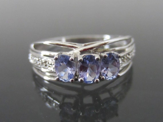 Vintage 10K Solid White Gold Tanzanite & Diamond … - image 4