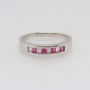 Vintage Sterling Silver Ruby & White Topaz Band Ring Size 7