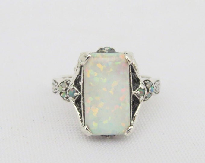 Vintage Sterling Silver White Opal Ring Size 10