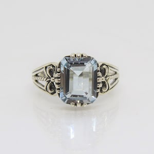 Vintage Sterling Silver Aquamarine Ring Size 9