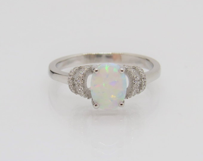 Vintage Sterling Silver White Opal & White Topaz Ring Size 7