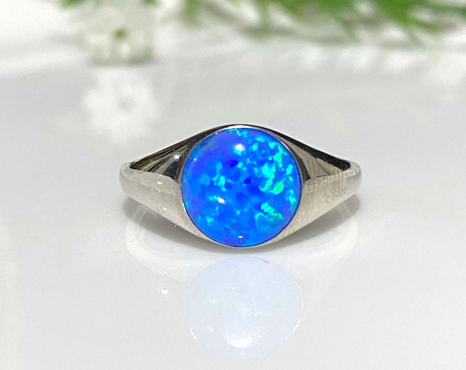 Sterling Silver Blue Opal Dome Ring.