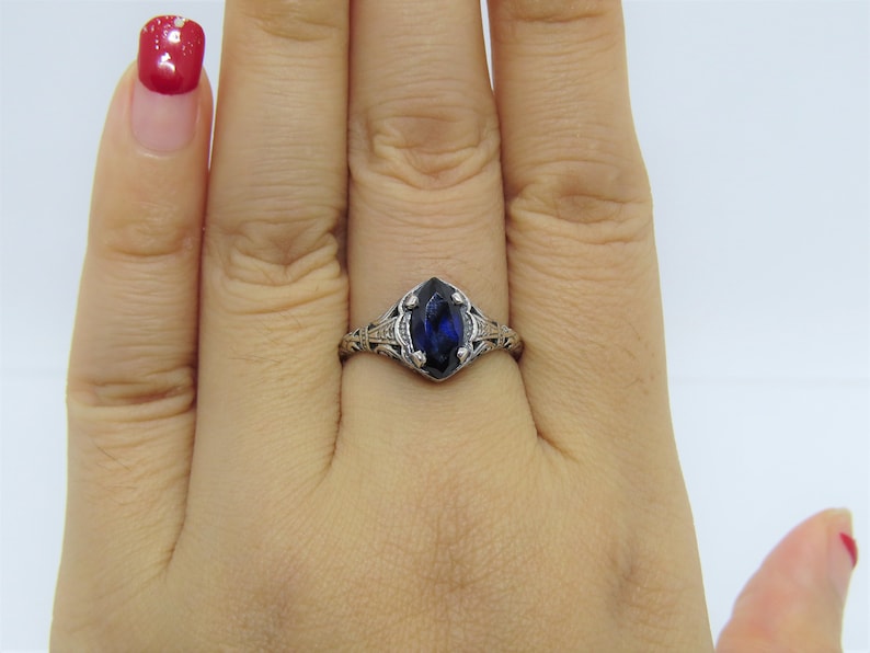 Vintage Sterling Silver Blue Sapphire Filigree Ring Size 8