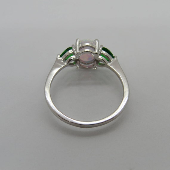 Vintage Sterling Silver White Opal & Emerald Ring… - image 2