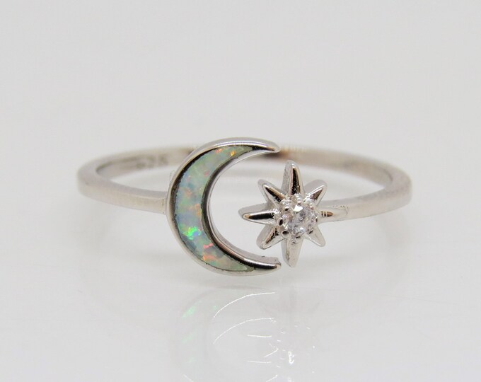 Vintage Sterling Silver Fire Opal, White Topaz Moon & Star Ring Size 7
