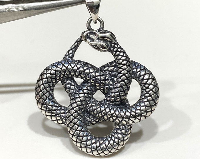 Sterling Silver .925 Snake Pendant.