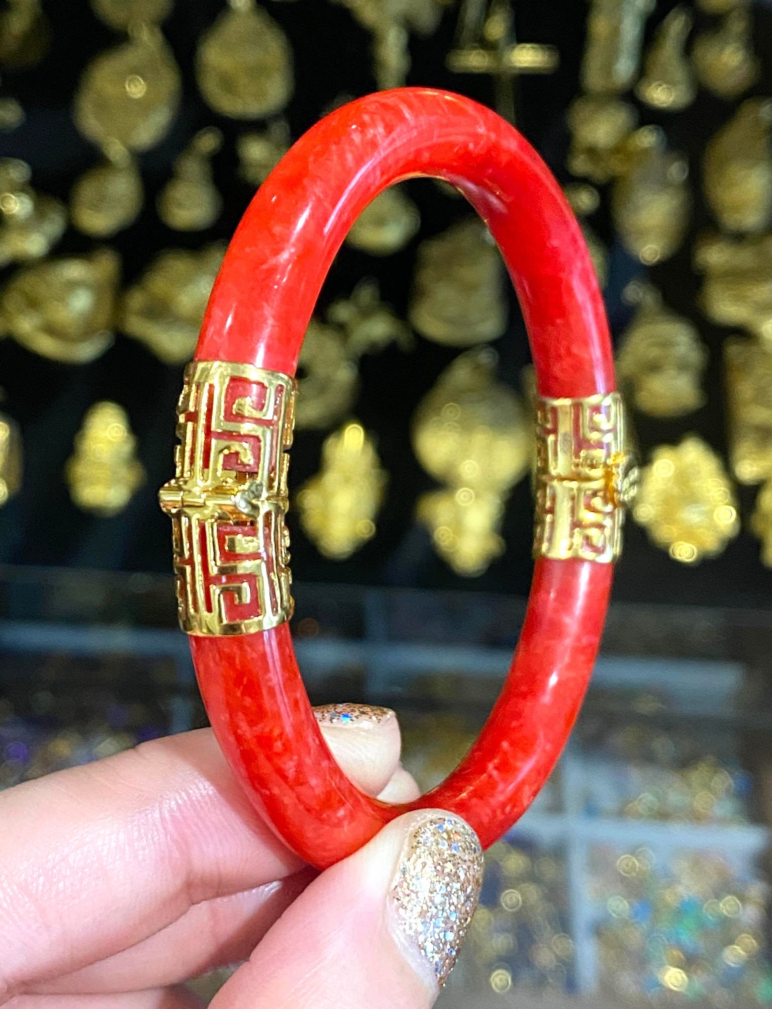 Vintage 15K 610 Solid Gold Translucent Red, Orange Jadeite Vintage 15K 610 Solid Gold Translucent Red, Orange Jadeite