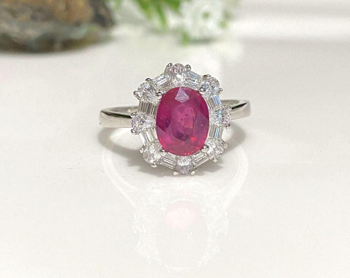 Vintage Sterling Silver 1.21cts Natural Oval cut Ruby & White Topaz Ring Size 7