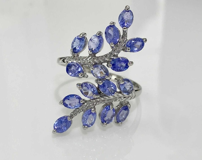 Vintage Sterling Silver Natural Tanzanite Ring Size 8 1/2