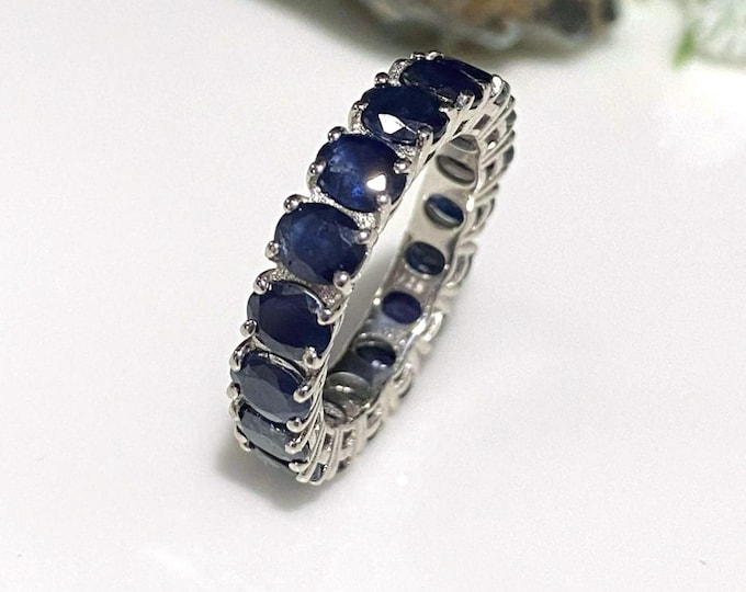 Vintage Sterling Silver Natural Blue Sapphire Band Ring Size 8 1/4