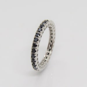 Vintage Sterling Silver Round Black Sapphire Eternity Band Ring Size 8