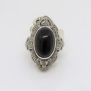 Vintage Sterling Silver Black Onyx & Marcasite Dome Ring Size 9