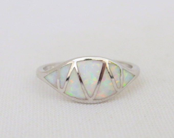 Vintage Sterling Silver White Opal Dome Ring Size 10