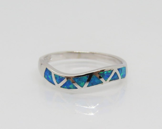 Vintage Sterling Silver Blue Opal Swirly Band Ring Size 7