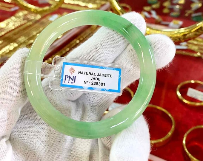 Vintage Translucent Natural Green Jadeite Jade Bangle Bracelet 55MM