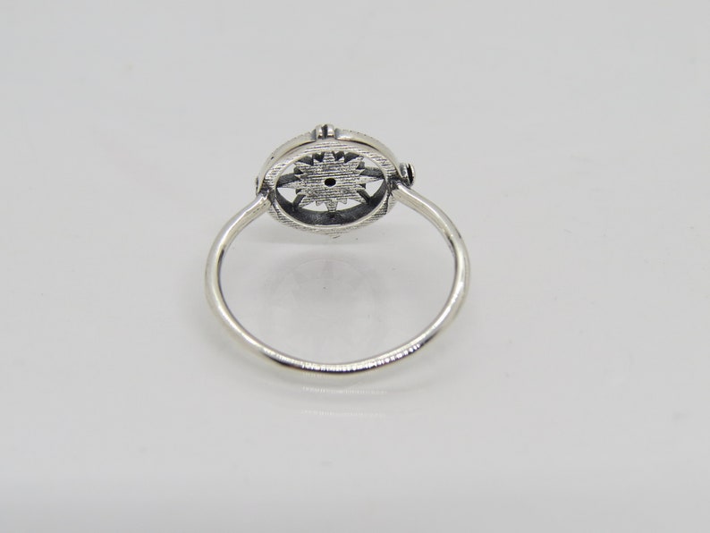 Vintage Sterling Silver Blue Opal Compass Ring Size 8